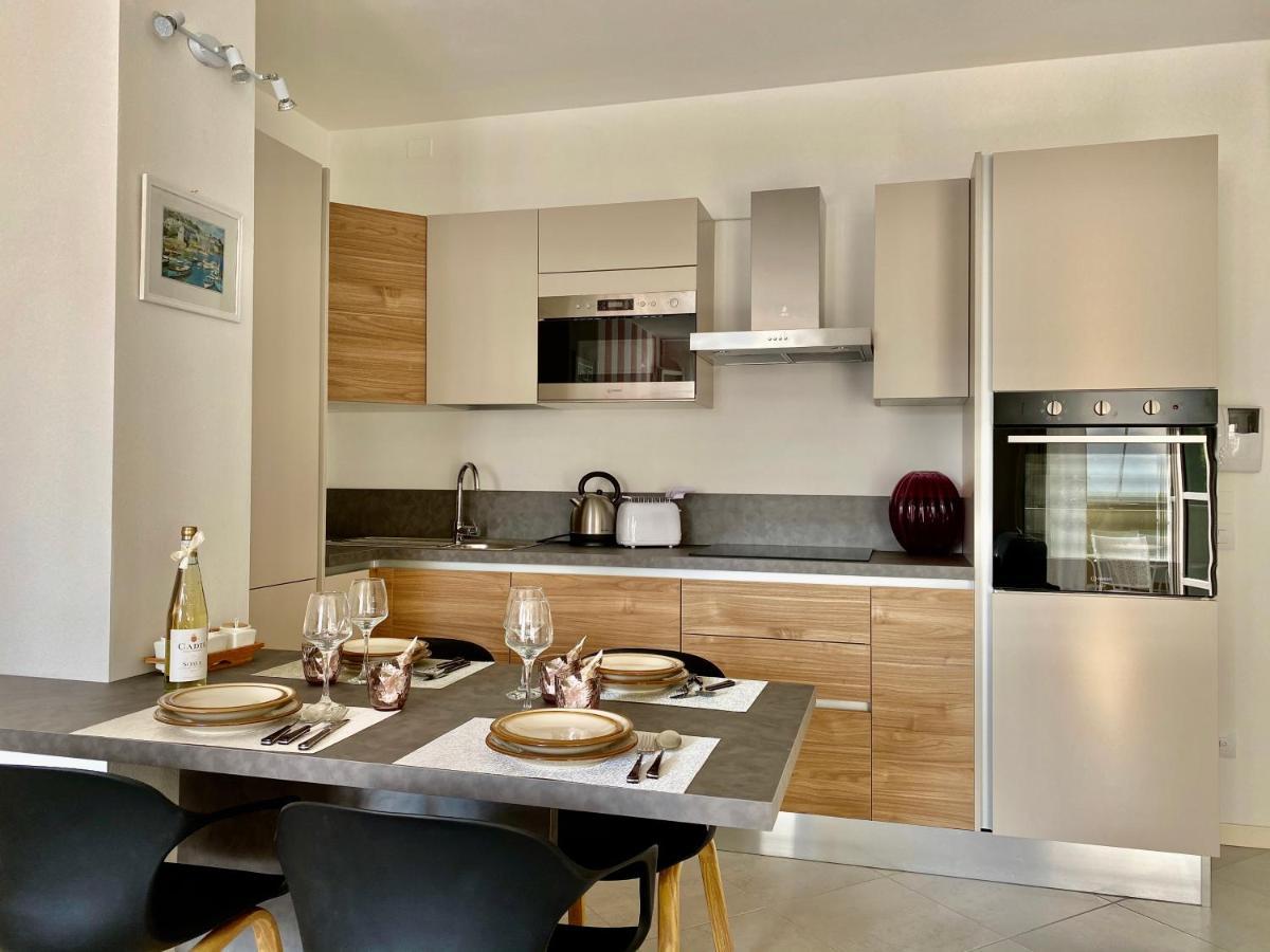 Appartamento 23 - Bilocale Vista Lago توسكولانو ماديرنو المظهر الخارجي الصورة